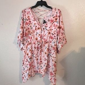 NWOT Torrid Floral Blouse